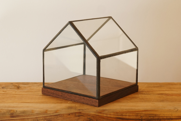 in HOUSE 80 / ウォールナット