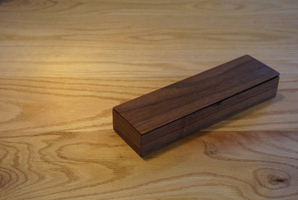 藤澤さんの木箱 / フラット