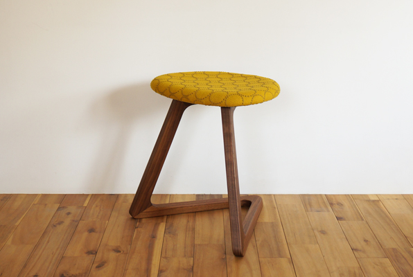 TRI  ウォールナット×YE