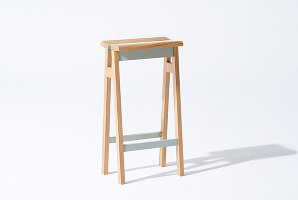 Hi.series / Hi stool　mellow white